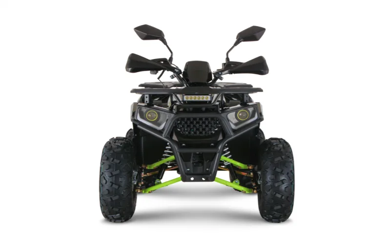 Quadriciclo Markx Hammer 125 preto, visto de frente, com faróis de LED e protetor dianteiro