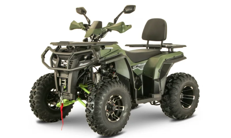 Quadriciclo Markx Hammer 200 PRO SERIES verde militar, em três quartos dianteiro
